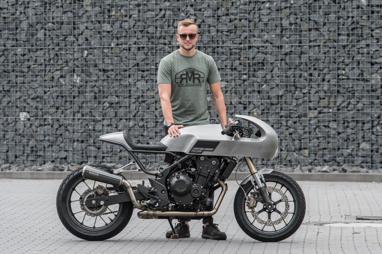 CB500F door Raw Metal Racers