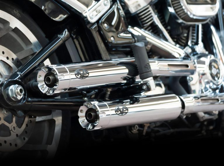 Motorcycle Storehouse breidt assortiment uit met V-Performance