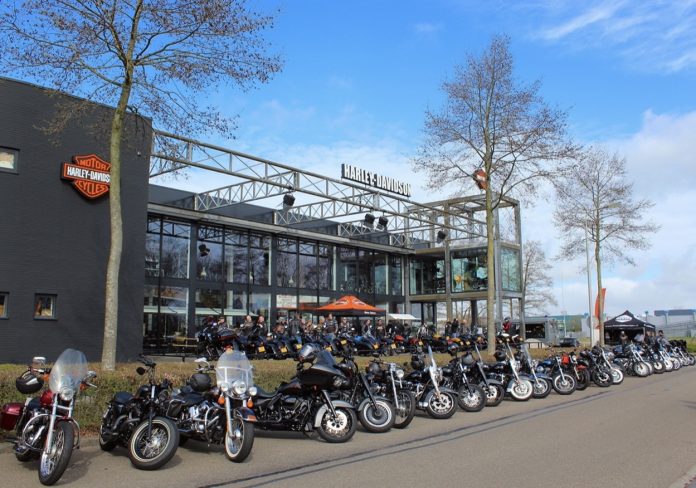 Motorsaloon Amersfoort