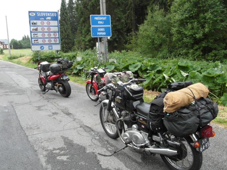 Op avontuur door Oost-Europa met klassieke Britten #1