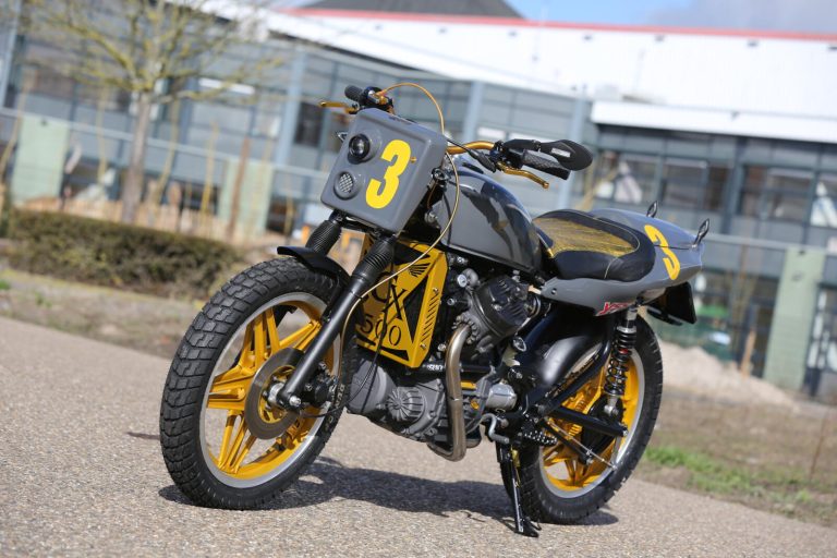 Brothers Racing 3: Metamorfose Honda CX 500 Custom door Ad
